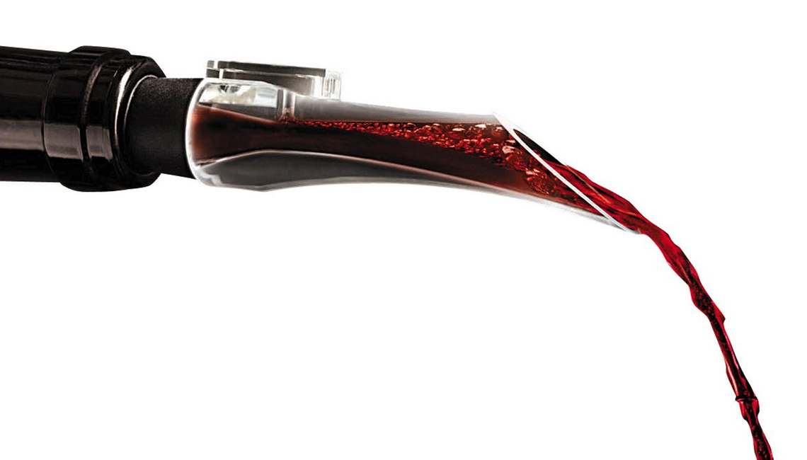 What’s The Difference Between A White And Red Wine Aerator?