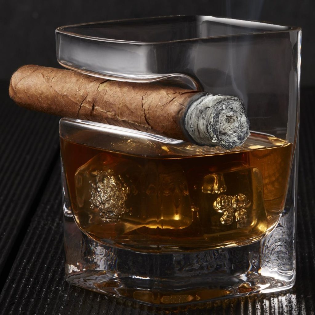 Corkcicle Cigar Glass: 