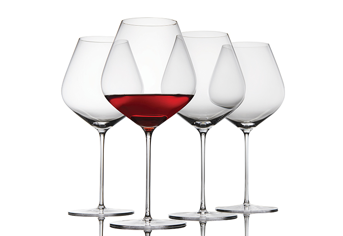 4 Wine enthusiast fusion air pinot noir wine glasses